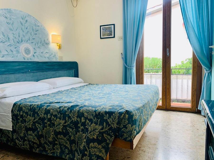 Hotel Elba Marina di Campo Esterno foto